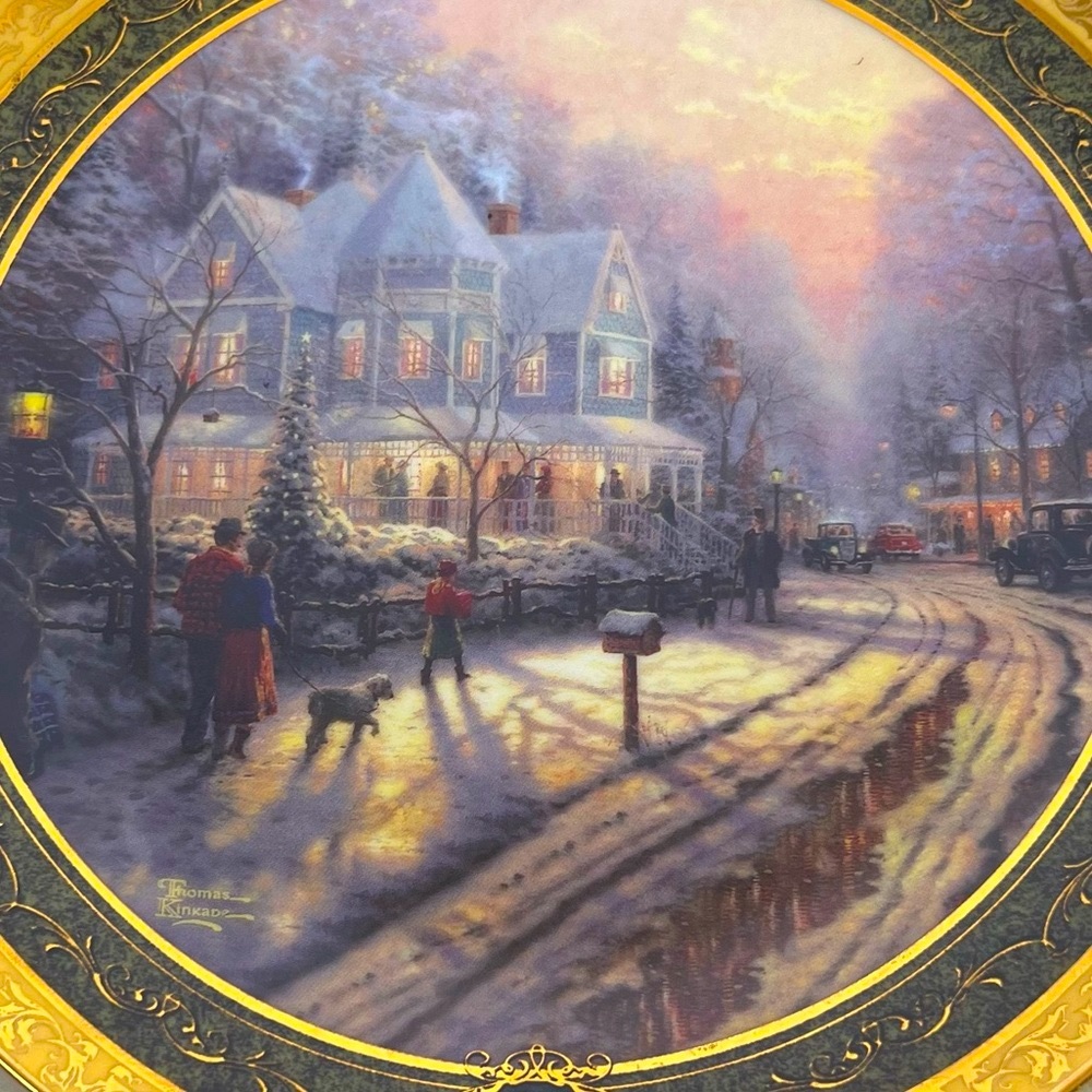 Thomas Kinkade  A Holiday Gathering Porcelain Collectors Plate